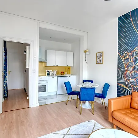 Glamour Chic En Hyper Centre Pour 4 - Wifi - Sauna Pour 2 - Mylittlestay *