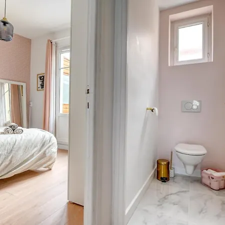 Glamour Chic En Hyper Centre Pour 4 - Wifi - Sauna Pour 2 - Mylittlestay